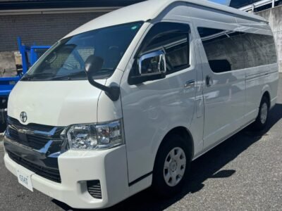toyota grand cabin for rent in islamabad