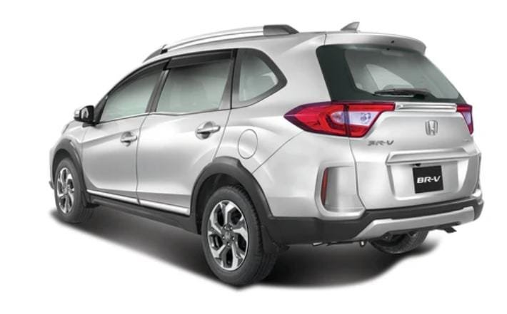 HONDA BRV 7 SEATER for rent