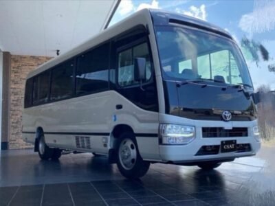toyota coaster 5c rent in islamabad